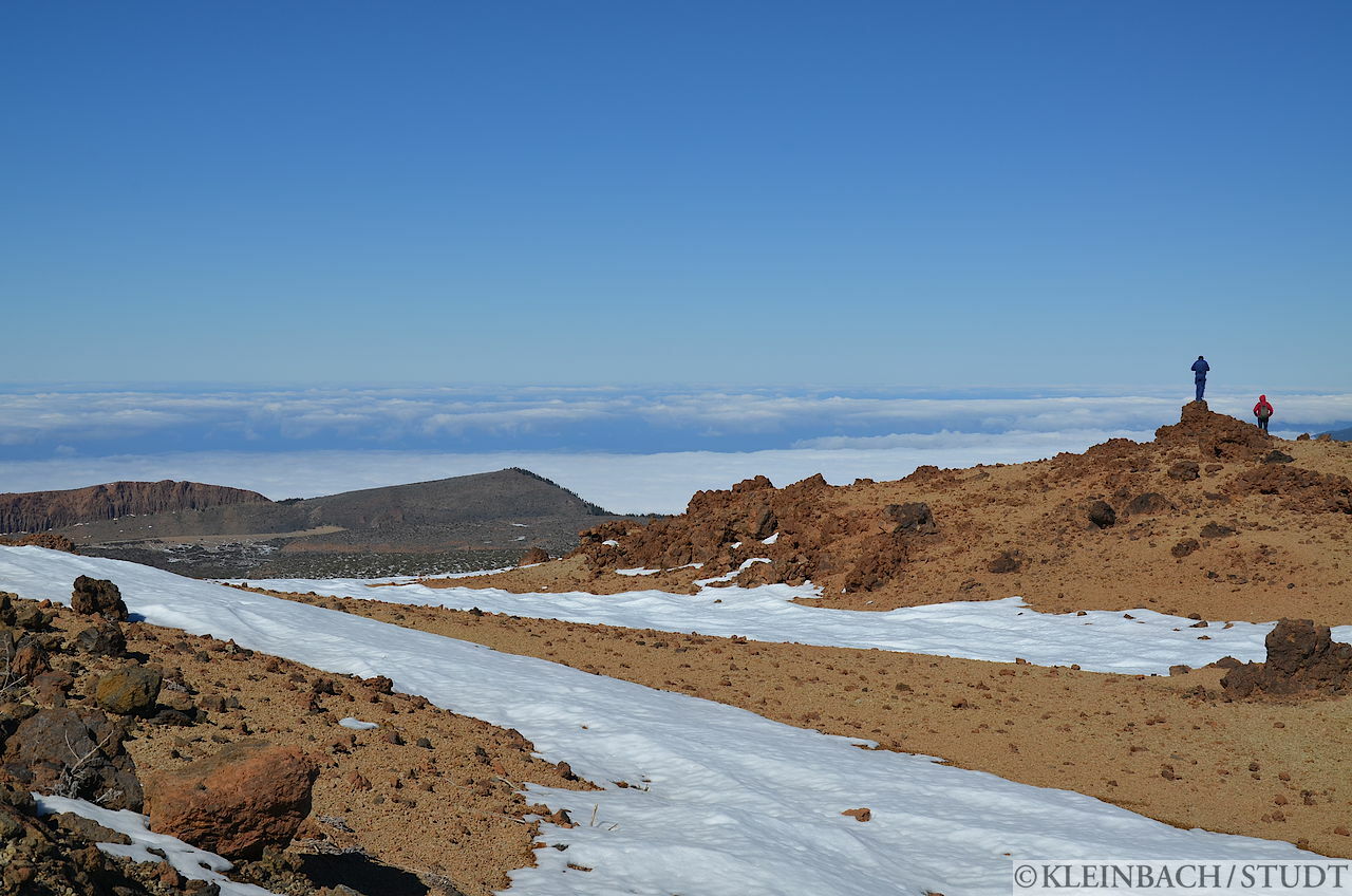 Walk at the foot of the Teide<br />[28.273050 -16.606653]